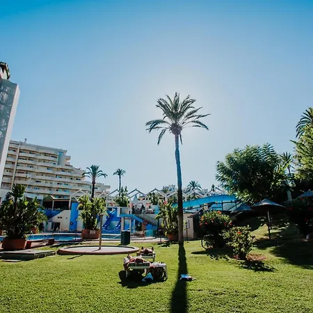 Апартаменты Amazing And Stunning Benalbeach With Pool Бенальмадена