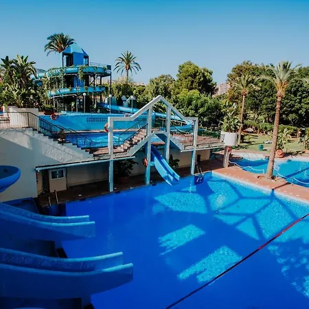 Апартаменты Amazing And Stunning Benalbeach With Pool Бенальмадена