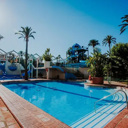Amazing And Stunning Benalbeach With Pool
